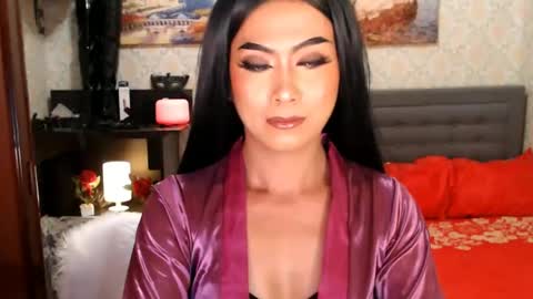 Snapshot of affairtoyourgoddesskhendra chatting on January 31, 8:12 pm Dominant Goddess Contessa online show from January 31, 8:12 pm