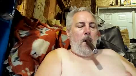 Snapshot of afguy1971 chatting on November 9, 8:01 am AFGuy71 online show from November 9, 8:01 am