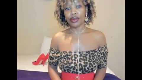 AfricanSquirtQueen online show from March 21, 3:00 am