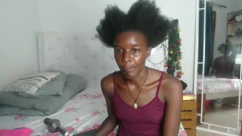 Snapshot of africandarkdamisel chatting on January 25, 11:13 am Ciara online show from January 25, 11:13 am