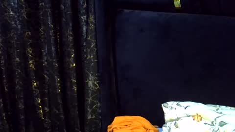 Snapshot of africangoddess22 chatting on July 22, 8:39 am africangoddess online show from July 22, 8:39 am