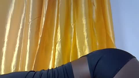 afrikan_desire online show from February 26, 6:40 pm