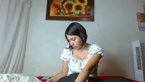 Snapshot of afrodita_024 chatting on June 1, 1:51 am afrodita_024 online show from June 1, 1:51 am