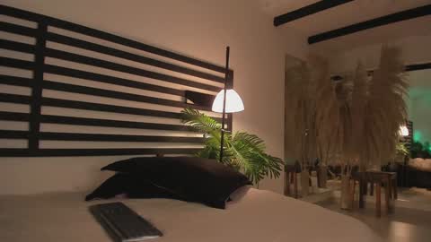 Emma online show from January 10, 12:27 am