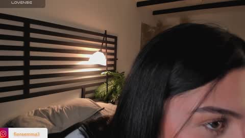 Emma online show from January 23, 2:12 am