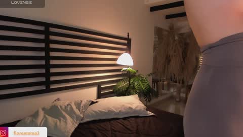 Emma online show from January 23, 9:29 pm