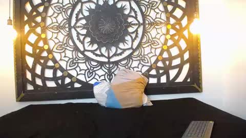 afrodita_house online show from October 4, 8:40 pm