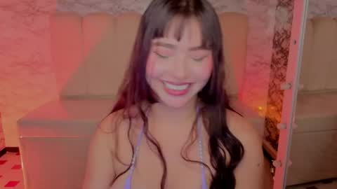 Snapshot of afrodita_wild_v chatting on May 11, 4:04 pm afrodita_wild_v online show from May 11, 4:04 pm
