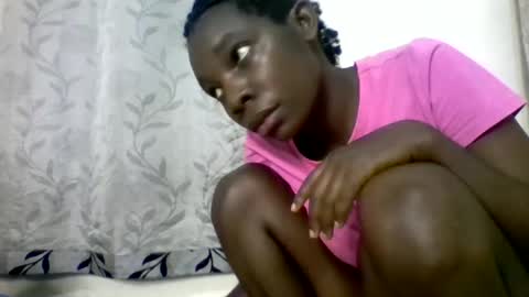 pink  and josphen online show from February 14, 10:07 am