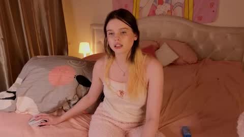 Snapshot of afterdarkduo chatting on October 15, 6:35 am afterdarkduo online show from October 15, 6:35 am