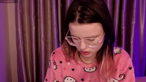 Snapshot of afterdarkduo chatting on February 8, 5:11 am afterdarkduo online show from February 8, 5:11 am