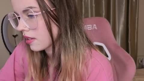 Snapshot of afterdarkduo chatting on March 20, 6:02 pm afterdarkduo online show from March 20, 6:02 pm