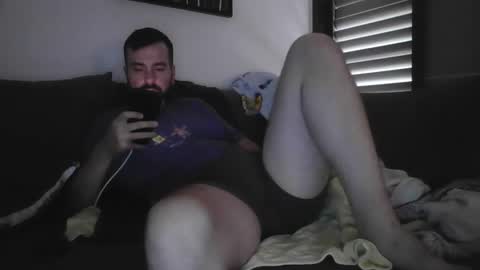 Snapshot of ag2021 chatting on October 24, 2:24 pm Husbears online show from October 24, 2:24 pm