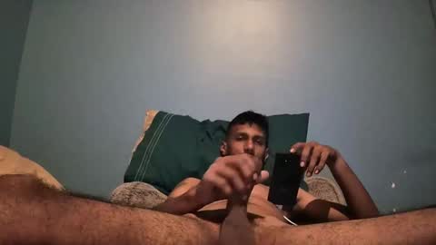 Snapshot of ag___ chatting on September 26, 2:48 am ag___ online show from September 26, 2:48 am