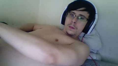 Snapshot of agamer chatting on October 7, 8:06 pm agamer online show from October 7, 8:06 pm