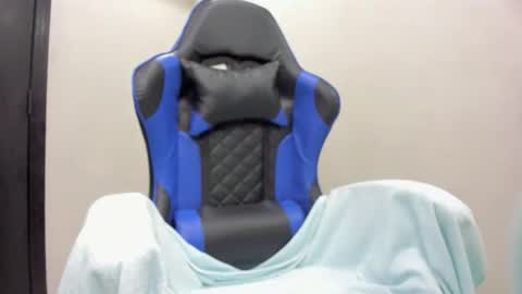 A G A T A  online show from January 14, 12:33 pm