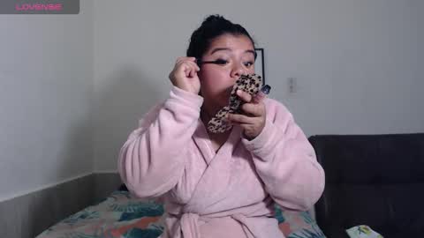 Snapshot of agata_c chatting on March 8, 3:54 am Agatha online show from March 8, 3:54 am