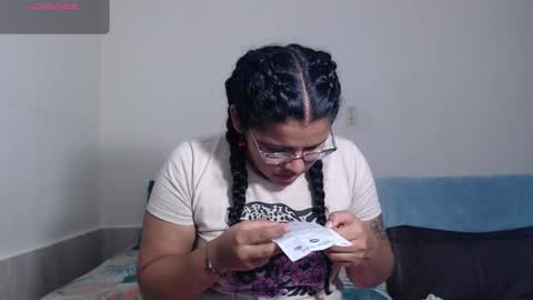 Snapshot of agata_c chatting on March 19, 3:10 am Agatha online show from March 19, 3:10 am