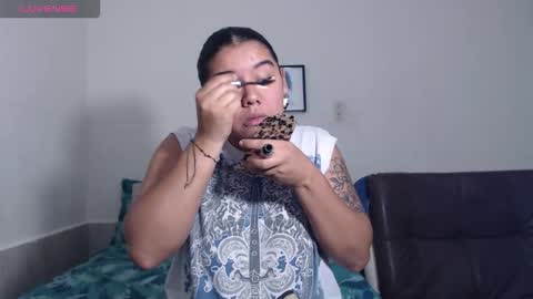 Snapshot of agata_c chatting on March 30, 3:40 am Agatha online show from March 30, 3:40 am