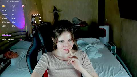 agata_in_wonderland online show from September 16, 3:02 pm