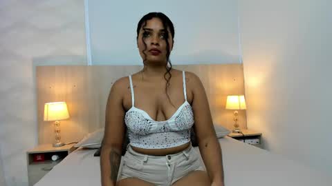 Snapshot of agata_ortiz chatting on February 2, 11:30 am Agata Ortiz online show from February 2, 11:30 am