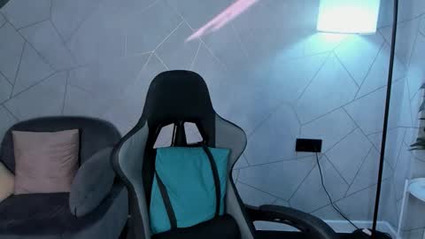 Snapshot of agata_smithhh chatting on February 3, 6:40 am Agata Smithhh online show from February 3, 6:40 am