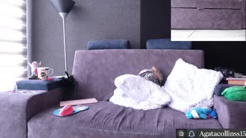 Agata Collinss online show from October 28, 7:49 pm