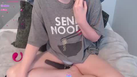 Snapshot of agatha6969x chatting on June 16, 1:14 pm Agatha online show from June 16, 1:14 pm