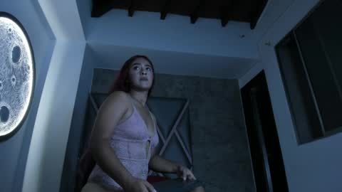 agatha_collins1 online show from March 25, 4:18 am