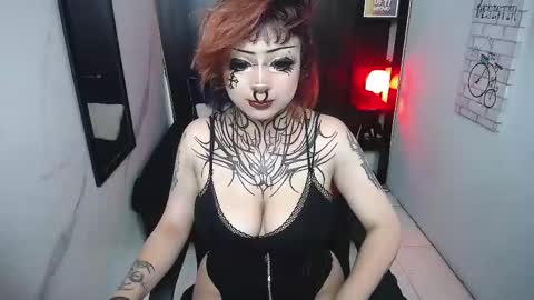 Snapshot of agatha_darkdoll chatting on March 26, 1:17 pm AGATHA online show from March 26, 1:17 pm
