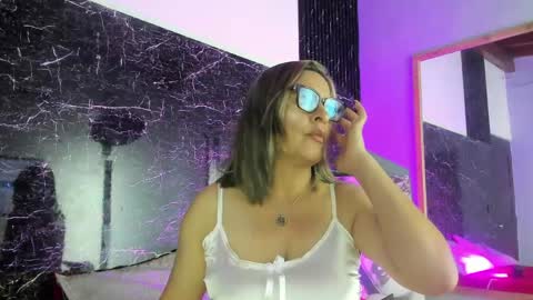 agatha_pleasure online show from May 4, 11:50 am