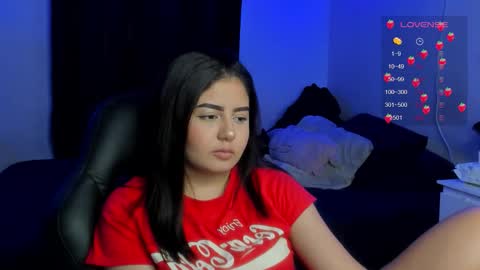 Snapshot of agatha_riccie chatting on September 27, 5:45 am Cat online show from September 27, 5:45 am