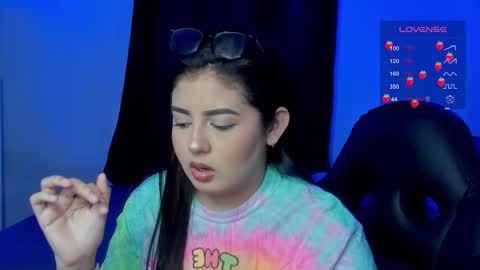 Cat online show from November 23, 3:28 am