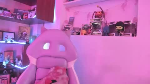 Camila     2 online show from January 22, 7:34 pm