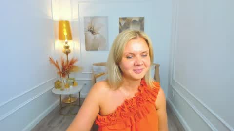 Agatha online show from May 12, 7:11 pm