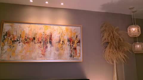 Agatha online show from December 4, 8:28 pm