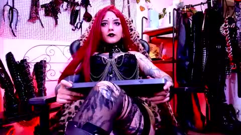 Agatha Fox online show from November 4, 7:13 pm