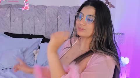 Agatha Owens online show from January 7, 9:50 am