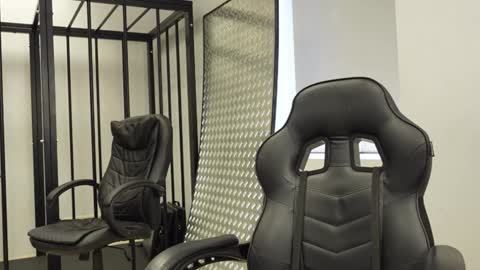 Snapshot of agelina_summer chatting on October 7, 1:08 pm Agelina Lilly Laura online show from October 7, 1:08 pm