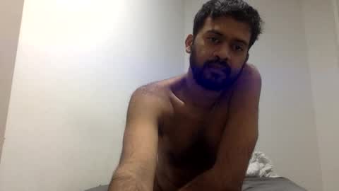 aggaggs online show from March 23, 8:46 pm