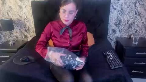 Aghata Moon online show from March 25, 4:24 pm