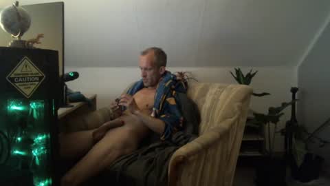 agin17 online show from June 12, 5:50 am