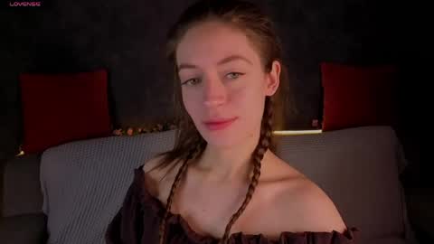 agnes wells online show from May 11, 3:01 am