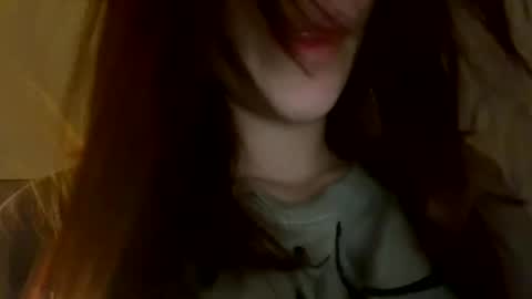 Snapshot of agnes_your chatting on December 20, 10:28 pm Agnes online show from December 20, 10:28 pm