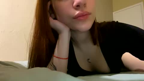 Snapshot of agnes_your chatting on February 16, 10:17 pm Agnes online show from February 16, 10:17 pm