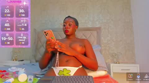Agnes Bailey online show from February 21, 8:49 pm