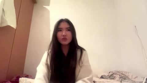 Snapshot of aguedahammargren chatting on November 3, 5:25 pm Ai online show from November 3, 5:25 pm