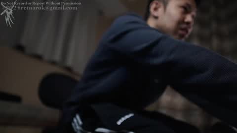 Snapshot of ah_ha chatting on January 22, 9:57 am ah_ha online show from January 22, 9:57 am