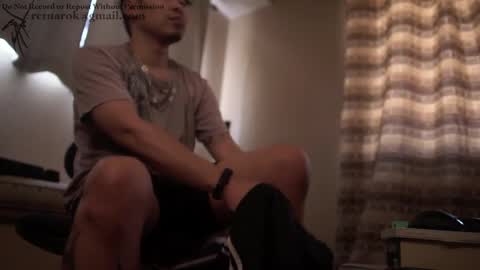 Snapshot of ah_ha chatting on March 8, 8:01 pm ah_ha online show from March 8, 8:01 pm