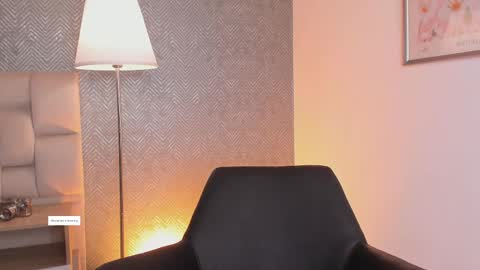 Ahmara  online show from May 20, 11:38 am